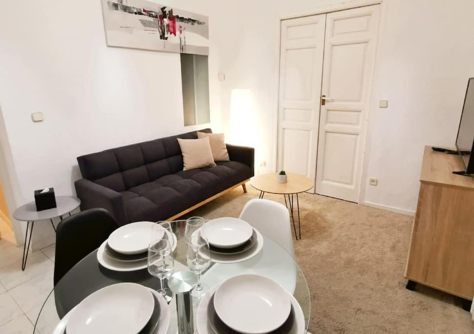 Apartmán Alojamiento En Centro De Madrid Exteriér fotografie